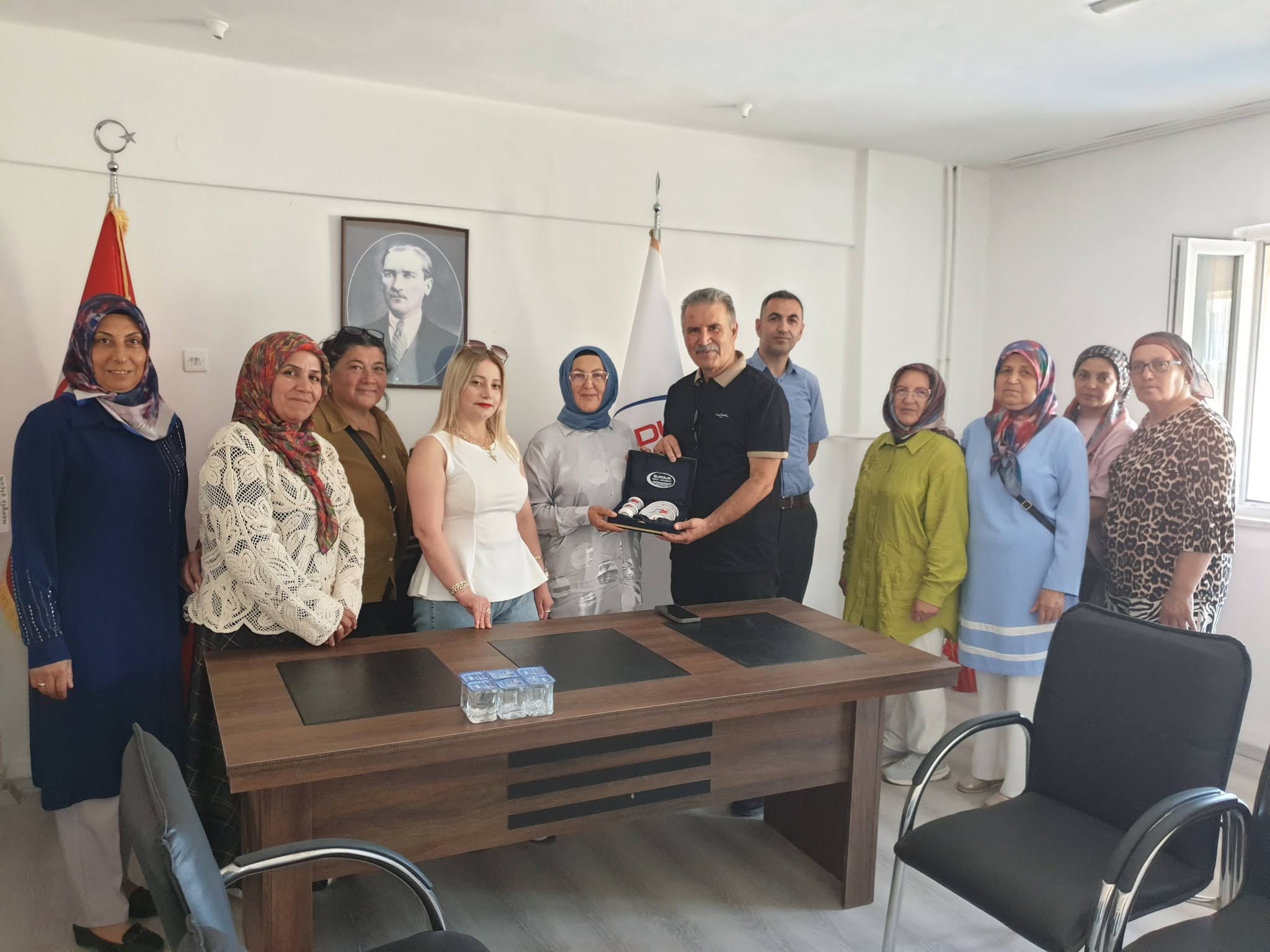22.07.2026 Çarşamba günü saat 16.30' da Burdur MHP Kadın Kolları (KAÇEP) Başkanlığı olarak; Burdur Kent Konseyimize 