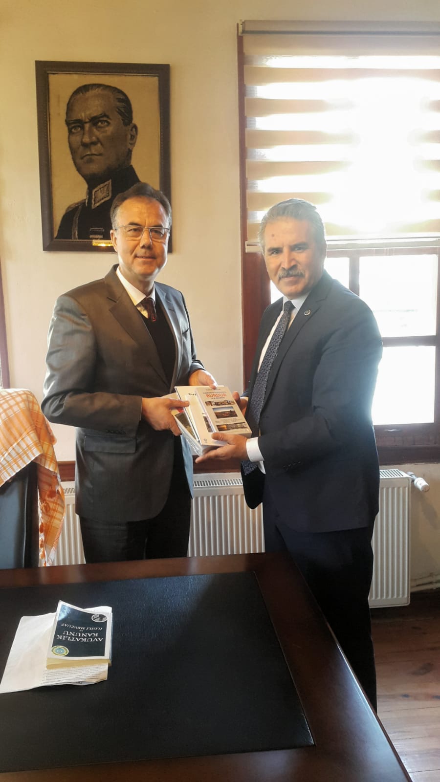 Burdur Kent Konseyi Baro Başkanı Ramazan GEDİK' i Makamında Ziyaret etti...