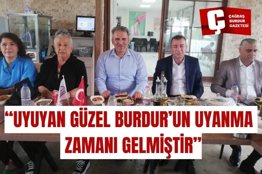 Burdur Kent Konseyi Yürütme Kurulu üyeleri ile Burdur El Sanatları Merkezi’nde bir araya gelen BKK Başkanı Orhan Akın yerel basına açıklamalarda bulundu... “Burdur gelişecek ise öncelikle siyasetçisi, bürokratı, yerel