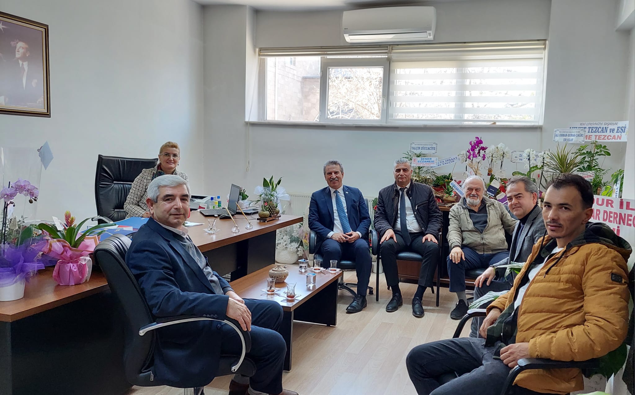 BURDUR KENT KONSEYİ YENİ ATANAN BELEDİYE BAŞKAN YARDIMCIMIZ SN. HÜLYA ERASLAN'I MAKAMINDA ZİYARET ETTİ.