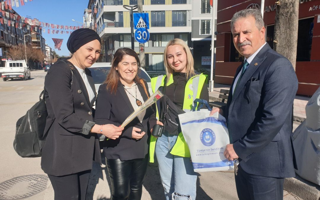 BURDUR KENT KONSEYİ “8 MART DÜNYA EMEKÇİ KADINLAR GÜNÜ” ETKİNLİĞİNDE…